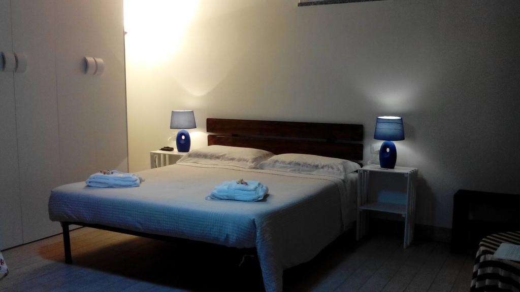 La Casa Di Emma Bed & Breakfast Rozzano Eksteriør bilde