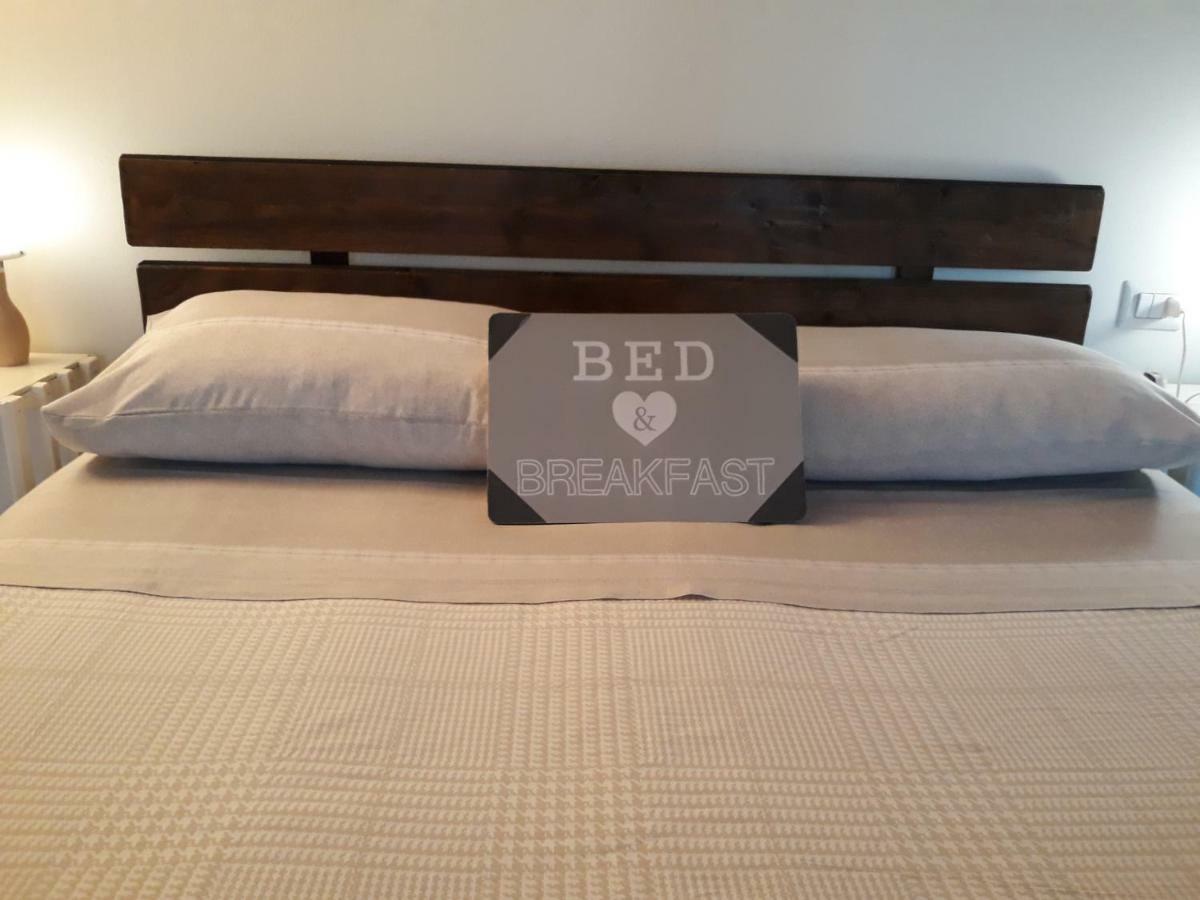 La Casa Di Emma Bed & Breakfast Rozzano Eksteriør bilde